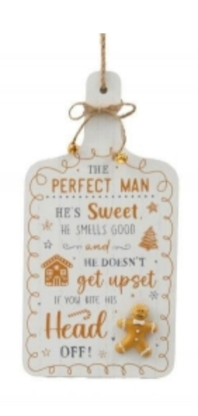 002 Christmas Gingerbread chopping board style Hang Plaque 15x30cm