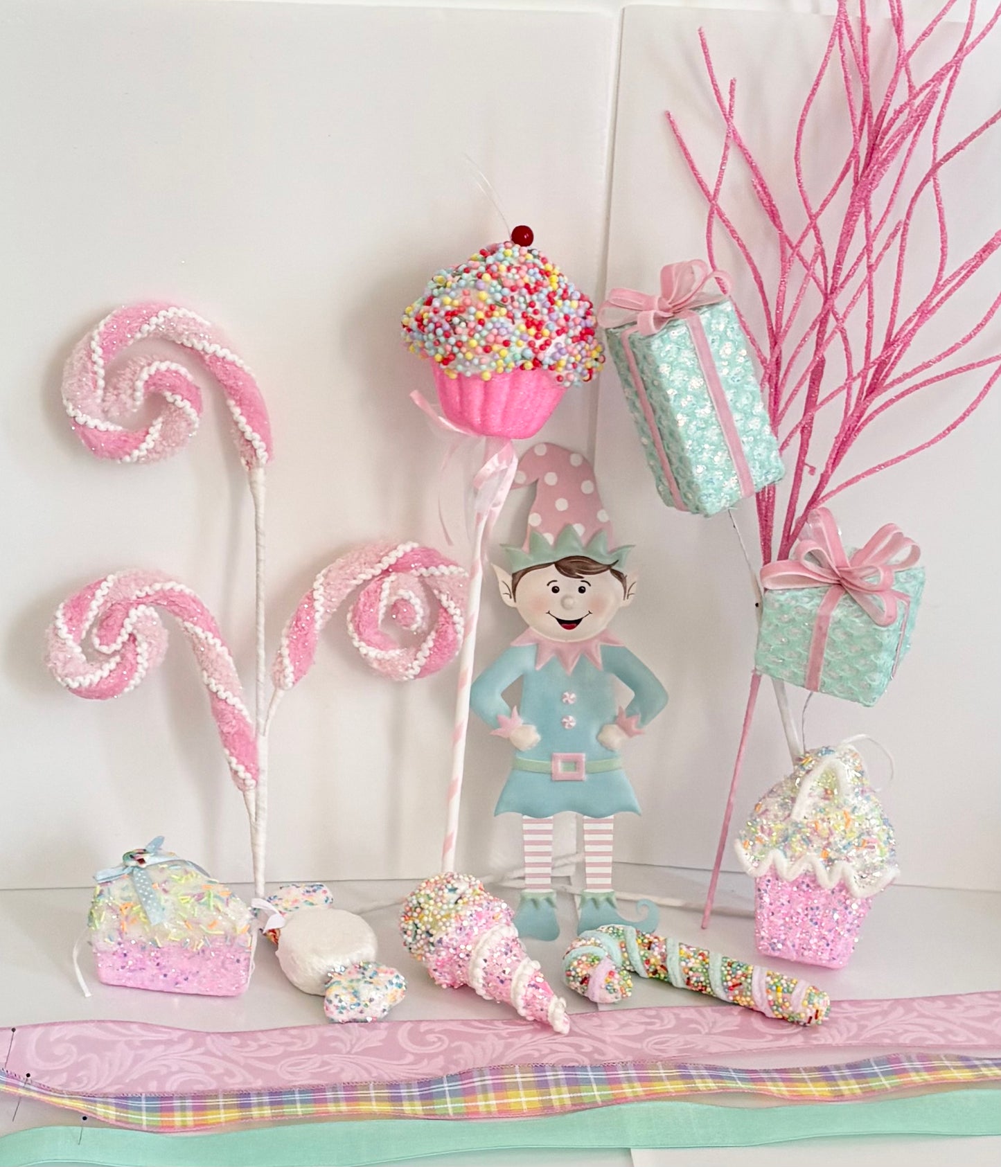 Elf sweets kit in pastels