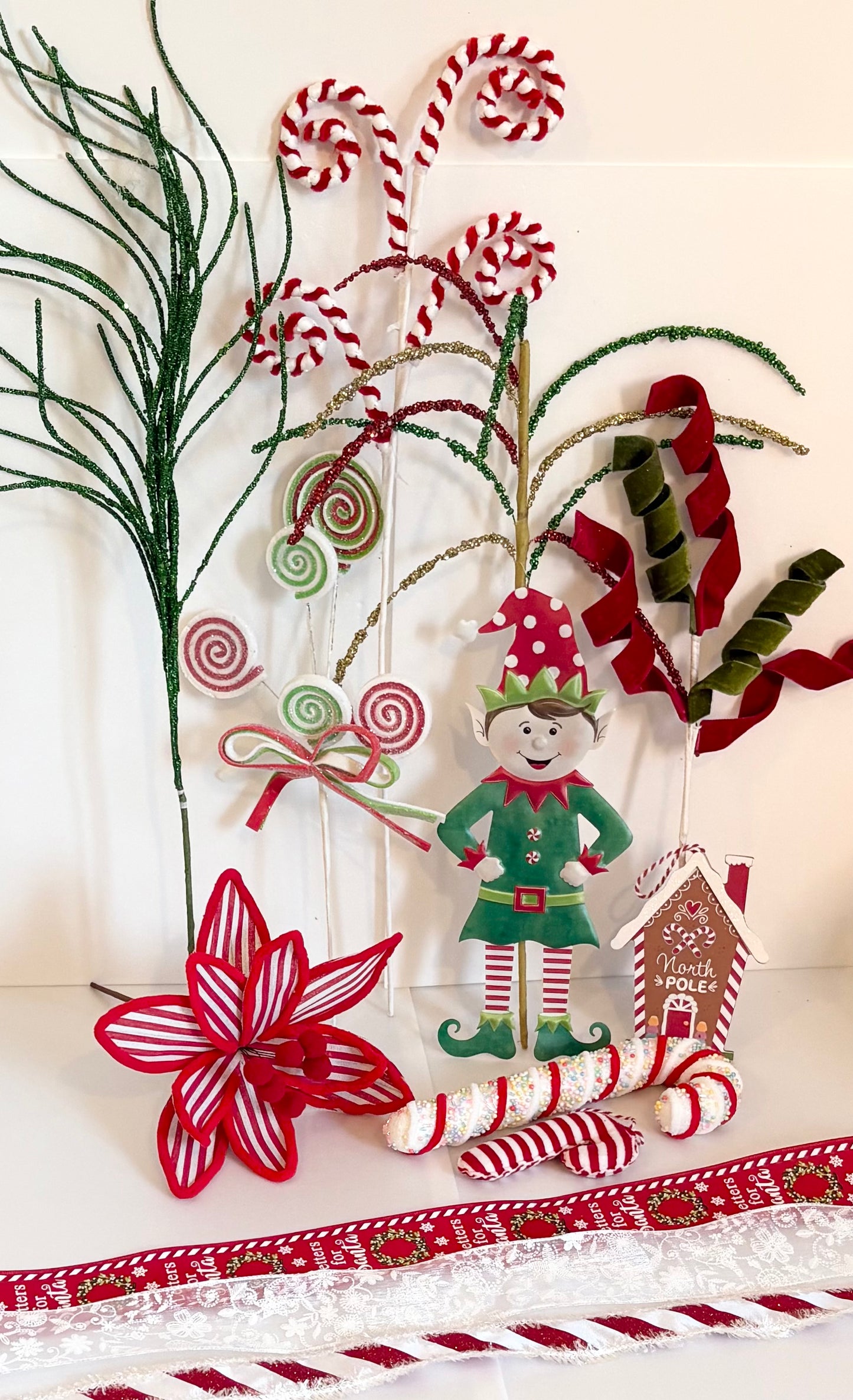 Elf sweet kit in red and green