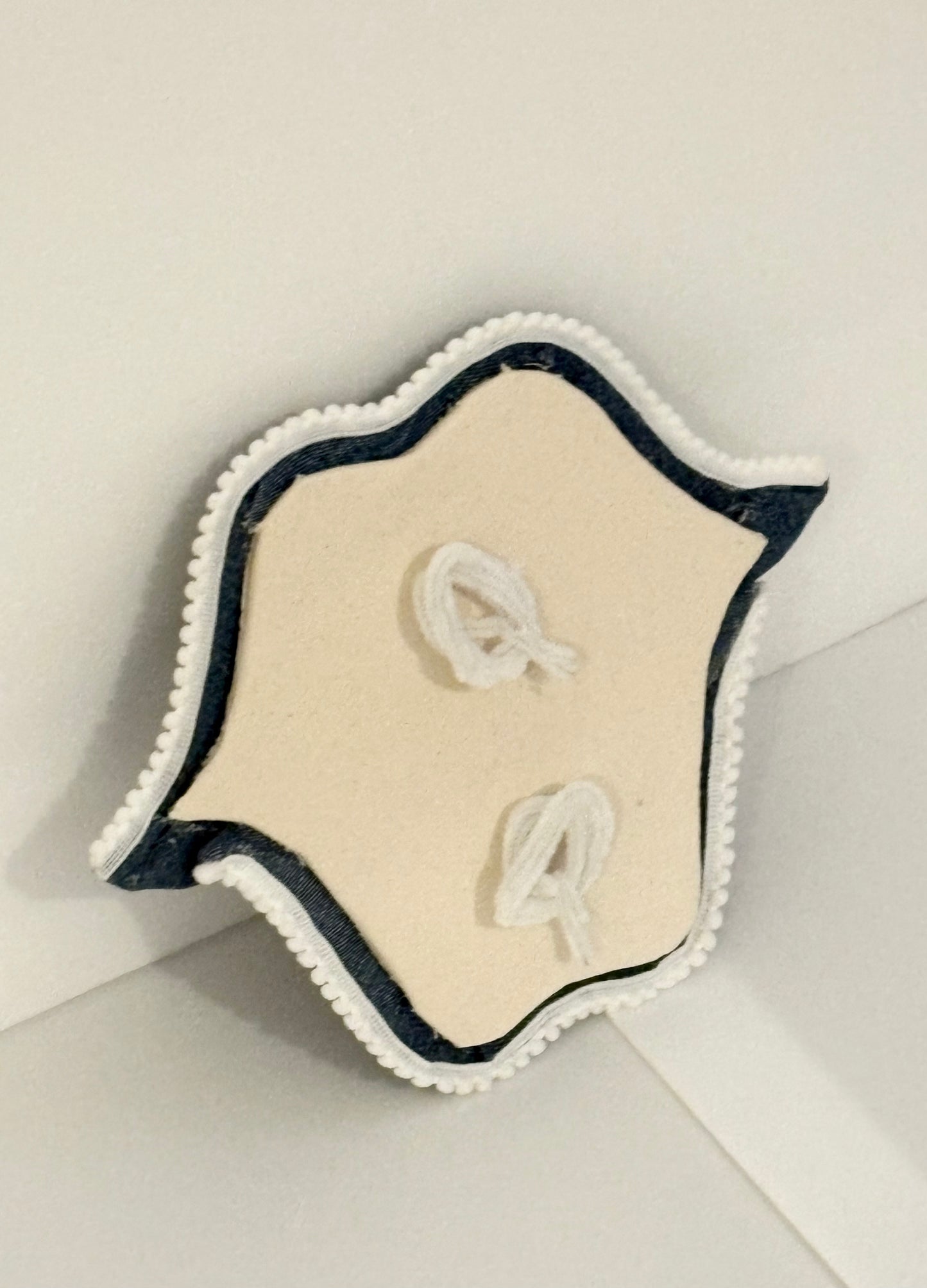 Lips attachment blue jeans material