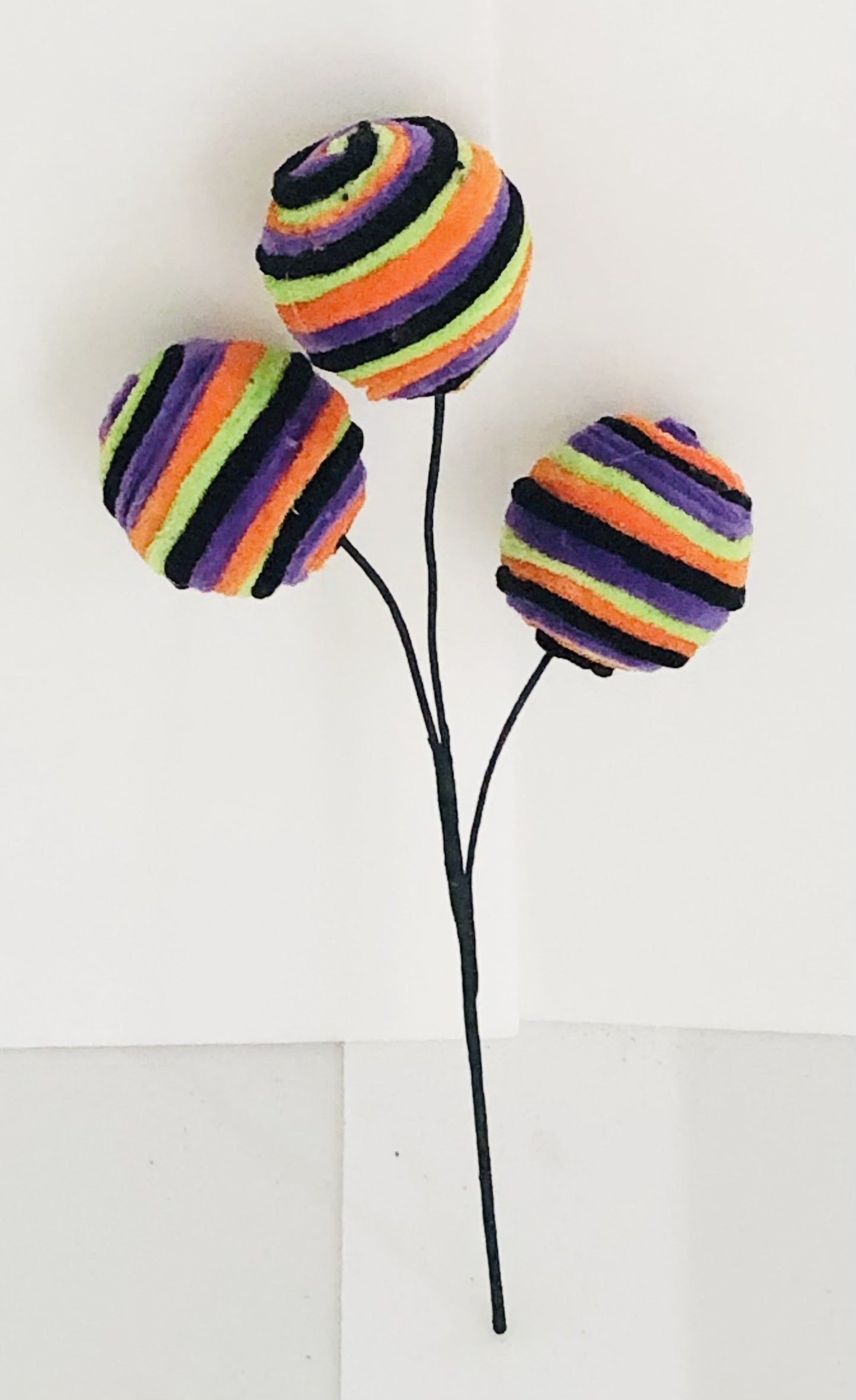 3 ball spray Halloween spray