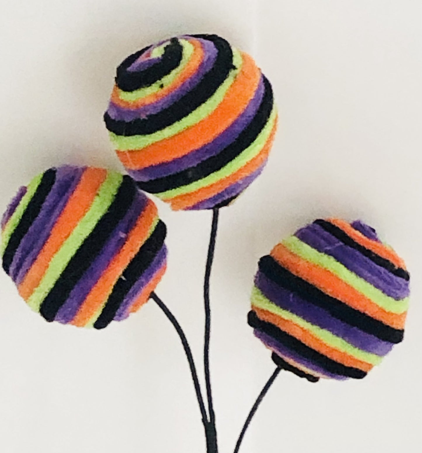 3 ball spray Halloween spray