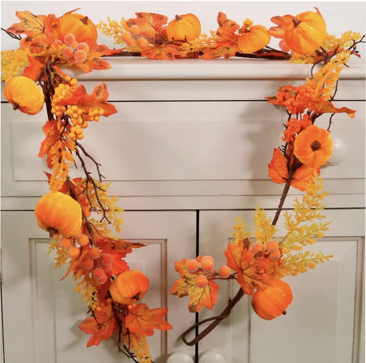 Artificial Pumpkin orange garland 170 cm