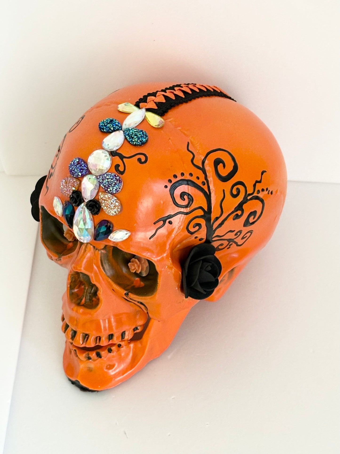 Halloween skull set in orange and black