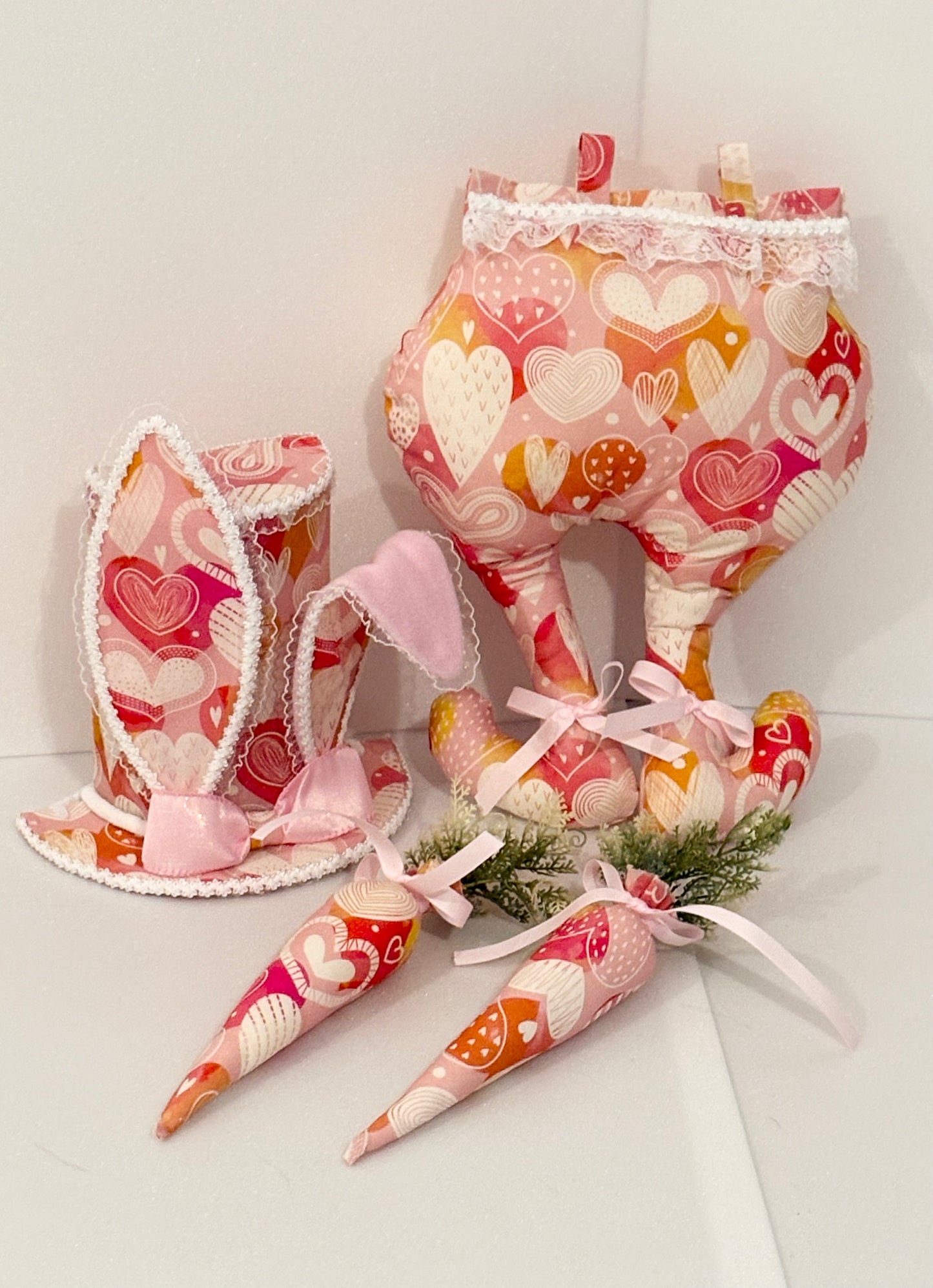 002 Bailey Set, pink and orange bunny butt, top hat with ears and two carrots, Easter, Spring, decoration, wreath attachment