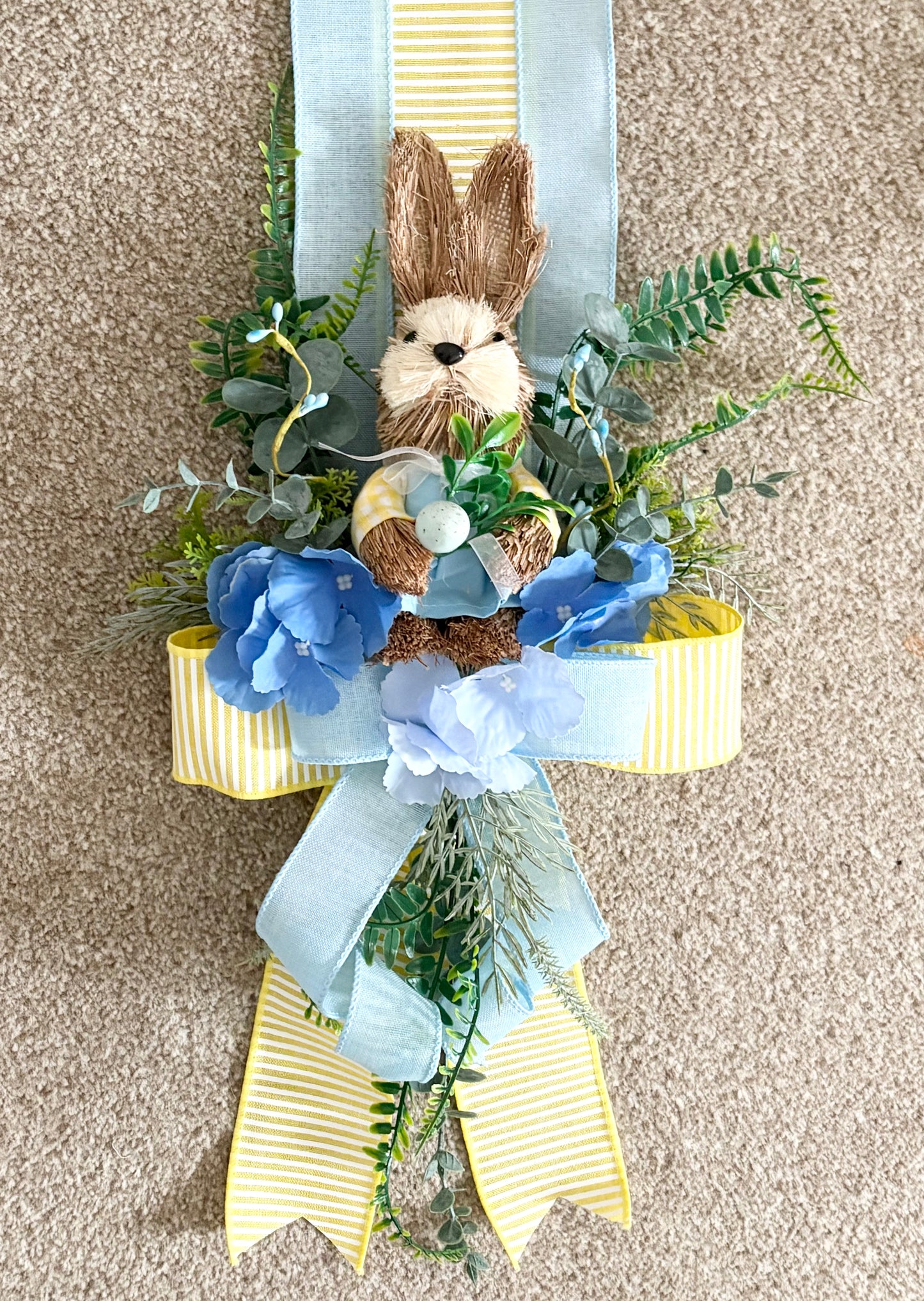 Double sided swag sisel bunny in blue and yellow