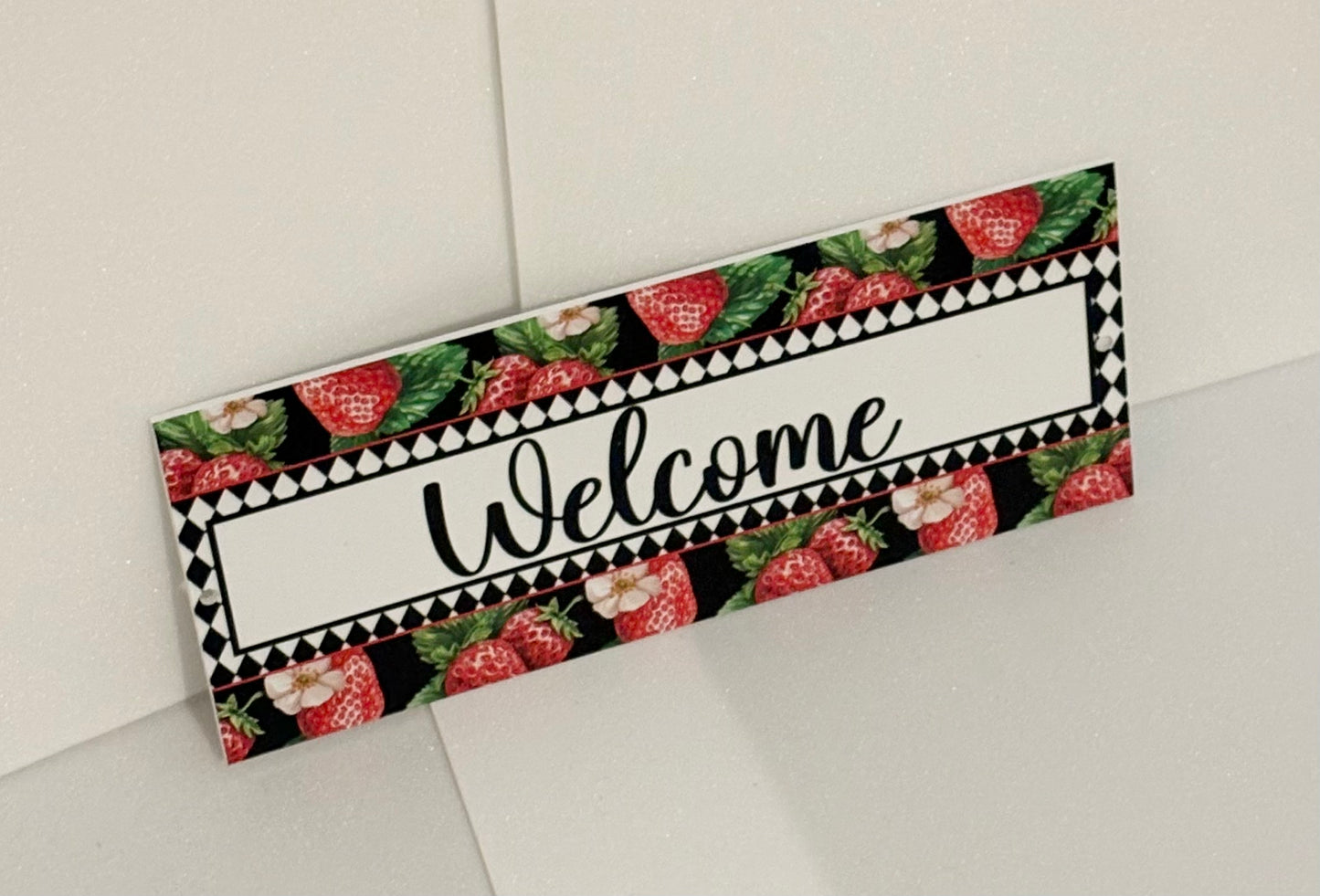 Strawberry welcome sign 12 x 5 inches, uv protected, lightweight foamex