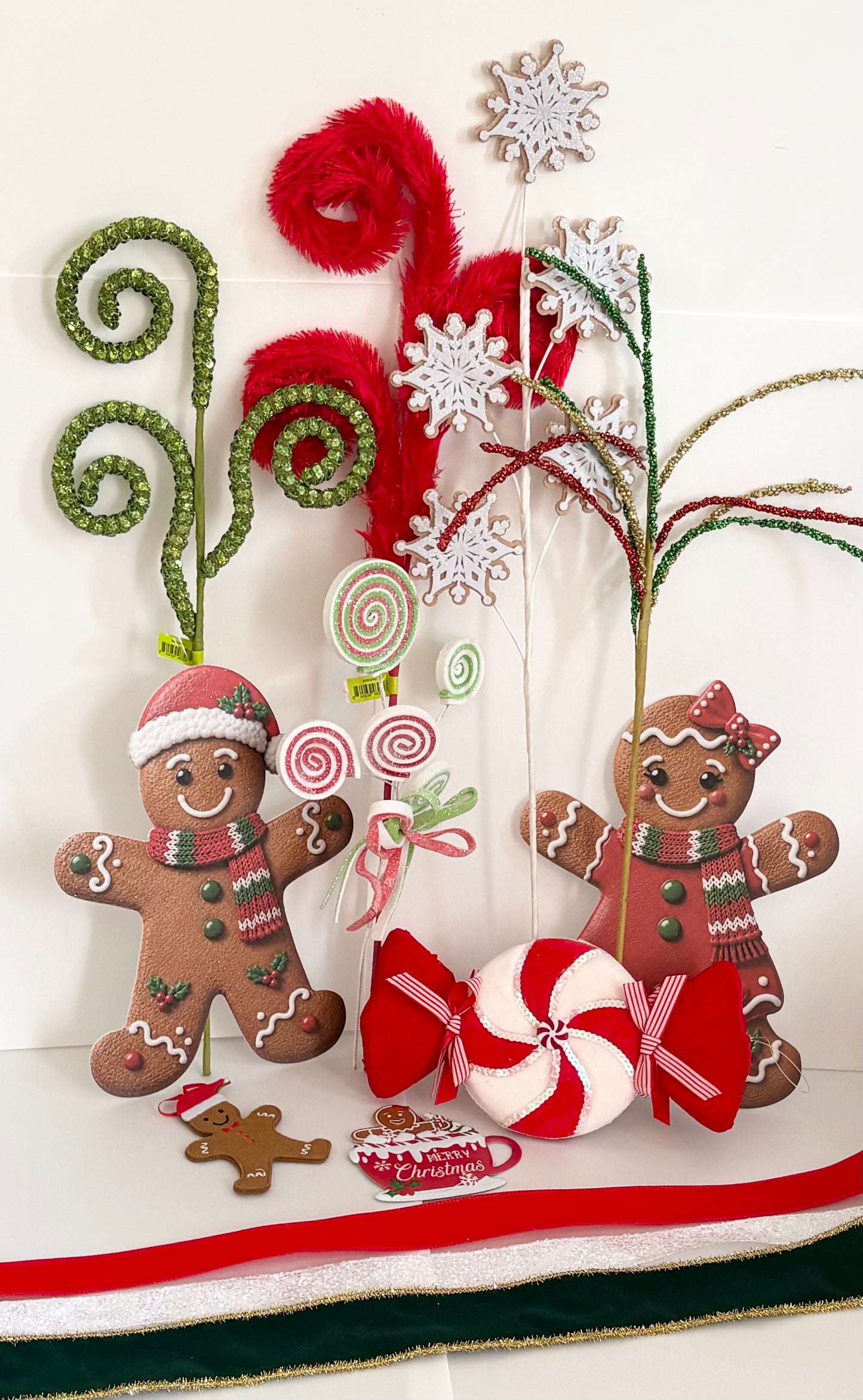 Red/green Gingerbread sign set, 3 options to choose from