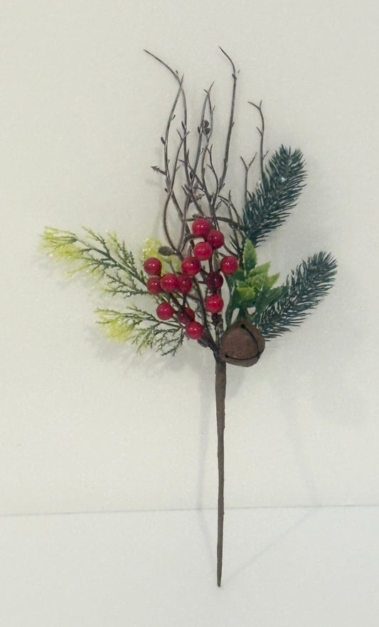 GR004B, 40cm plastic greenery with berries and rustic bell