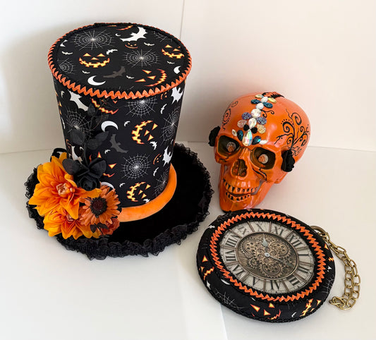 Halloween skull set in orange and black